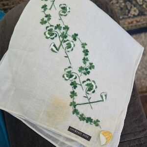 Embroidered Green Vine Cocktail Napkin